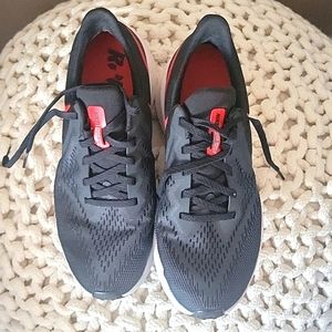 Nike Zoom Winflow Men’s 19.5